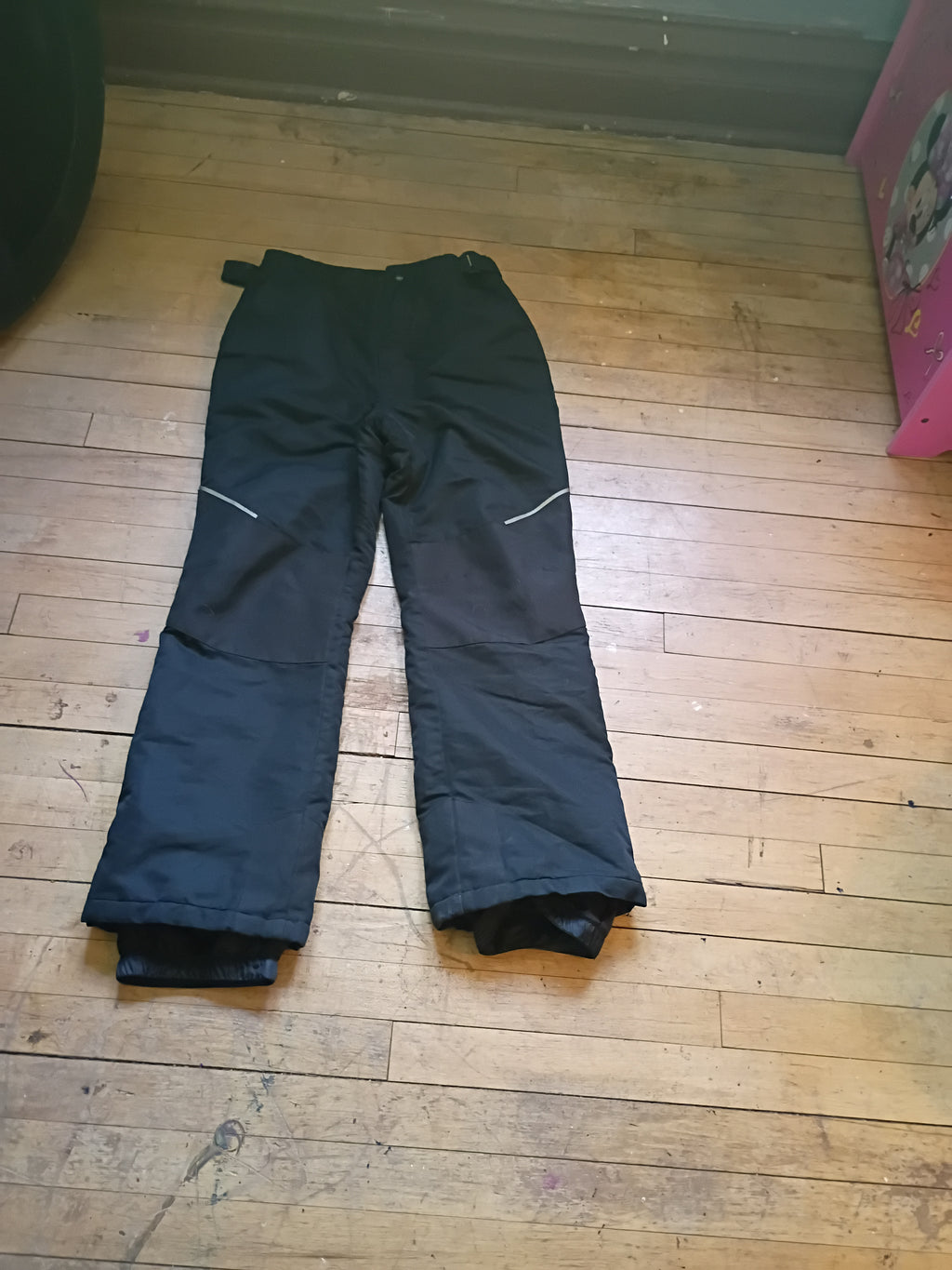 Snow pants