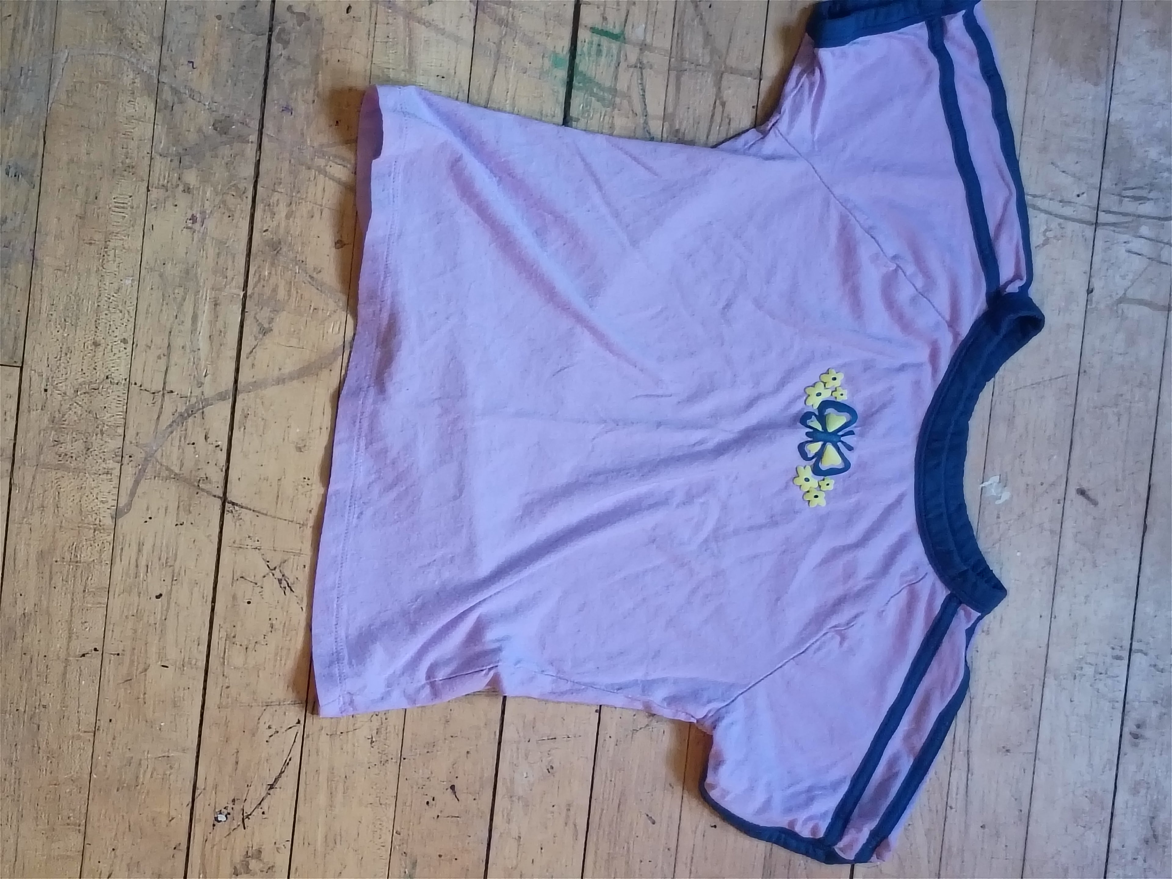 Girls short sleeve shirt